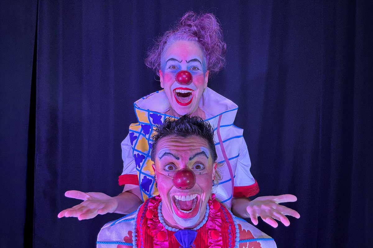 Circo di SóLadies | Nem SóLadies apresenta espetáculo O que será que tem na mala? neste domingo (31) no Sesc Bom Retiro